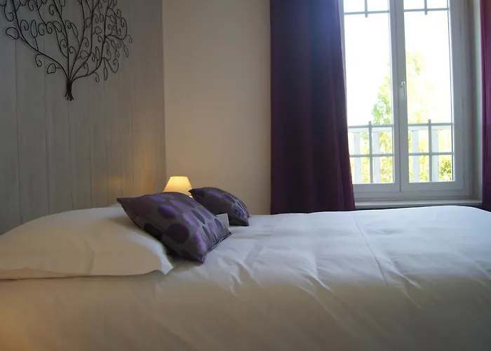 Hotel L\'Oree Du Bois